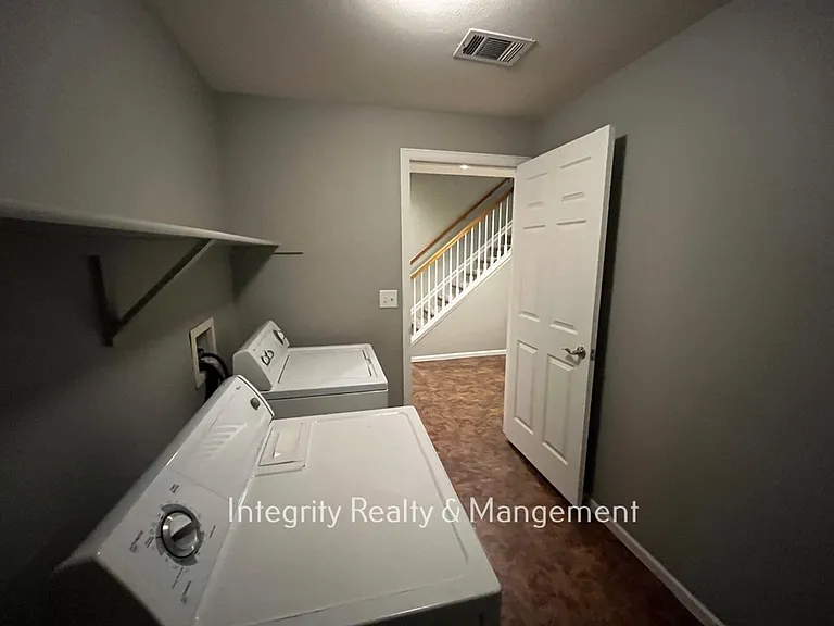 1496 Royal Troon Dr — Photo 29