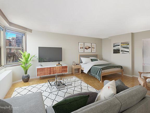 2nd image of 1652 1st Ave #4K