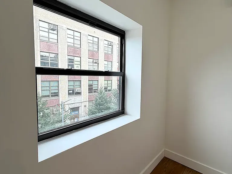 89 Veronica Pl #3D — Photo 15