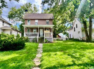 1822 14th Ave, Moline, IL 61265