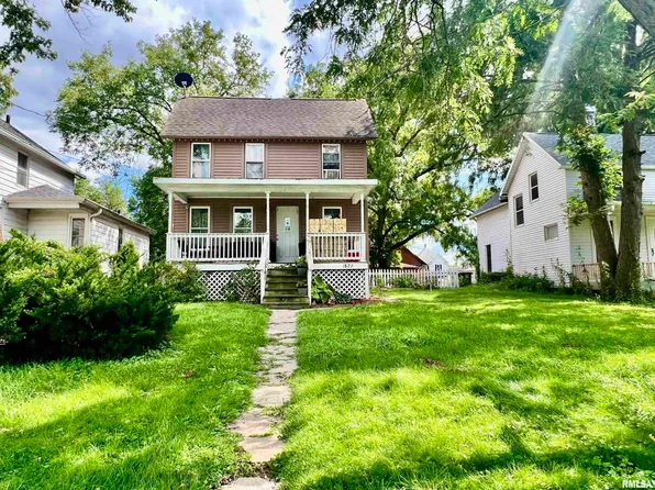 1822 14th Ave, Moline, IL 61265