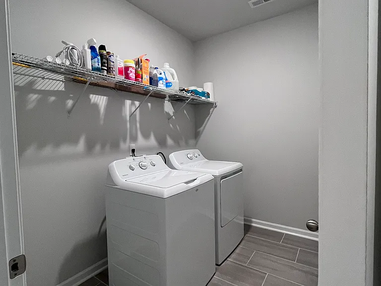 13234 Billet Dr — Photo 24