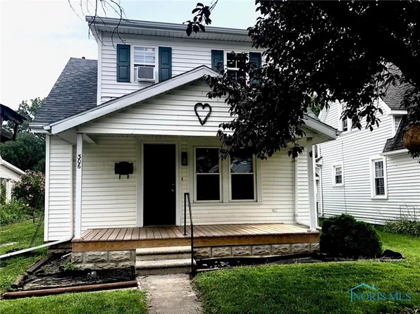306 Depot St, Woodville, OH 43469