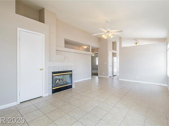 4th image of 3616 Walnut Wood St