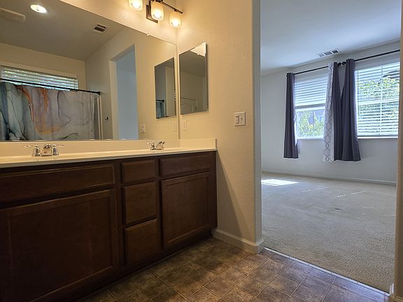 5th image of 1701 Shore Pl Unit 8