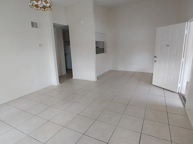 2956 S Semoran Blvd — Photo 3