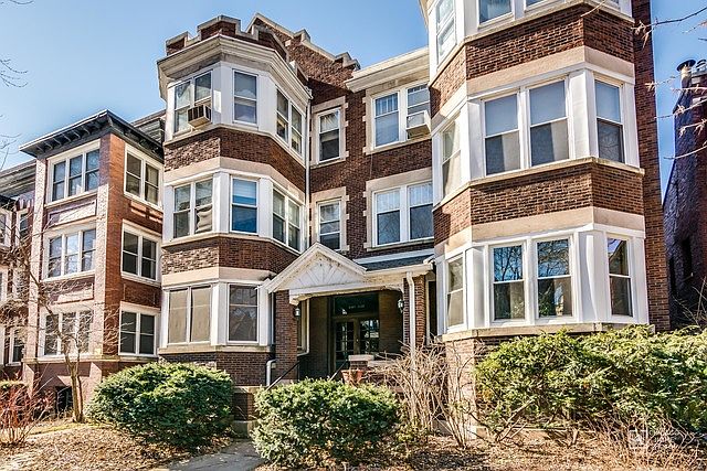 1st image of 5460 S Hyde Park Blvd #1S