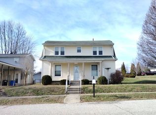 2003 F St, Bedford, IN 47421