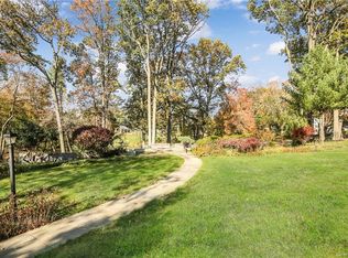 6 Hunter Ln, Rye, NY 10580