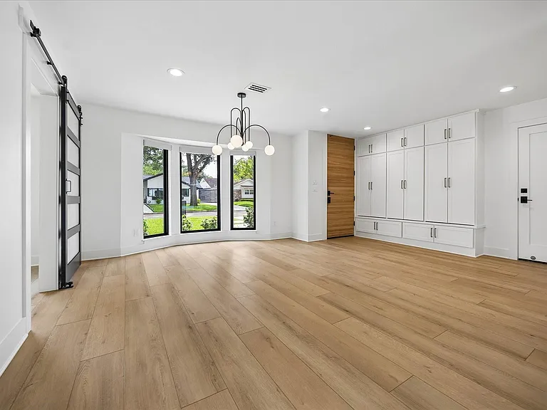 12510 Mooreknoll Ln — Photo 9