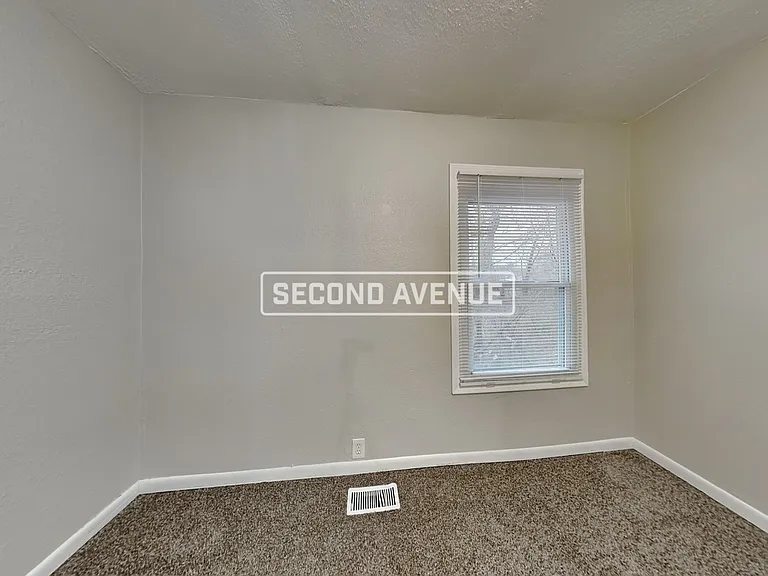 3820 E 69th Ter — Photo 10