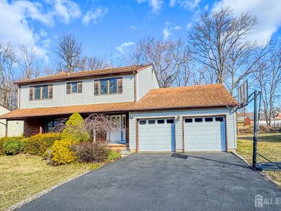 11 Anna Ln, Edison, NJ, 08820