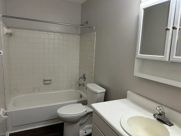 2412 Ionic Ct — Photo 14