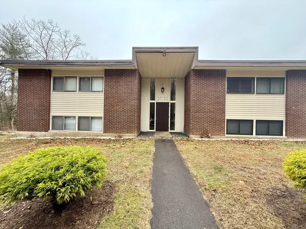 229 Bacon Pond Road APT 411, Woodbury, CT 06798