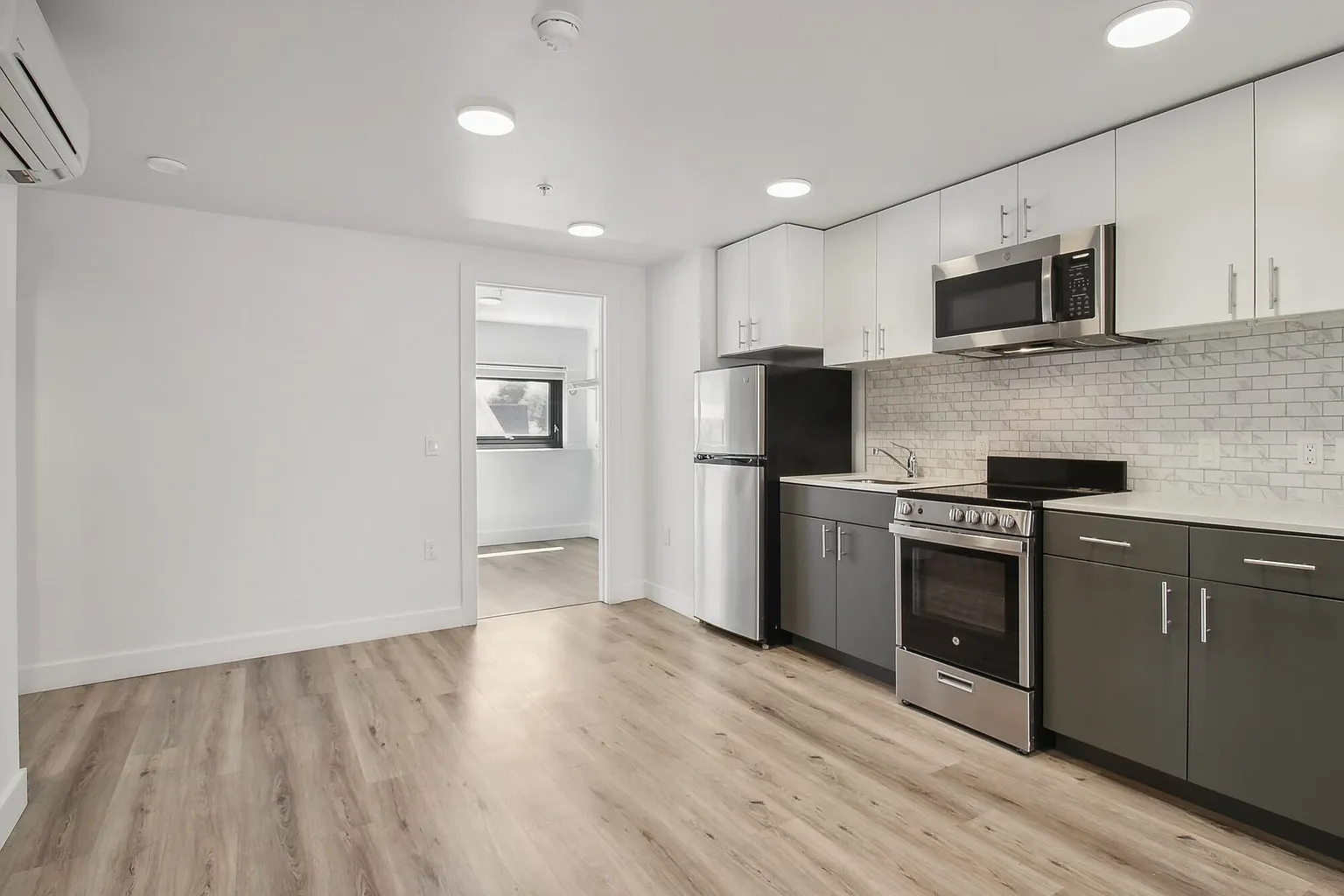 1919 Market St #D-006 photo 1