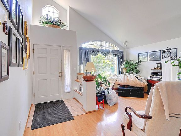2nd image of 2127 162nd Pl SE