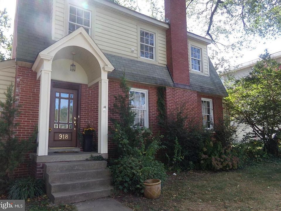 1st image of 918 William St #1