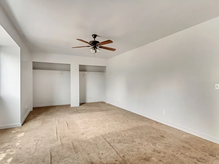505 E Mansfield Ave — Photo 11