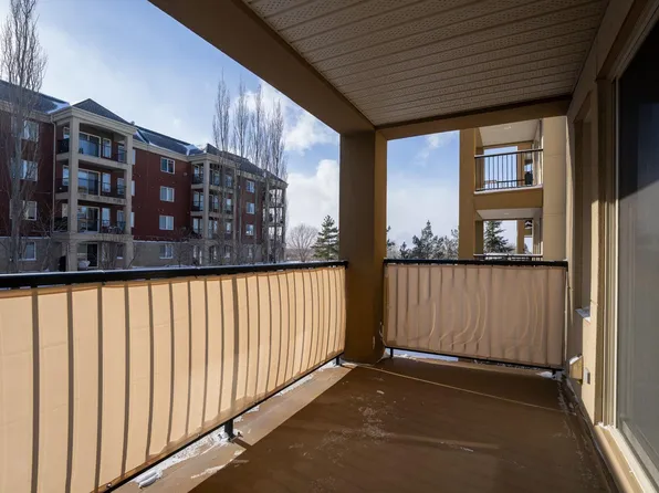 400 Palisades Way #222, Strathcona County, AB T8H 0H4