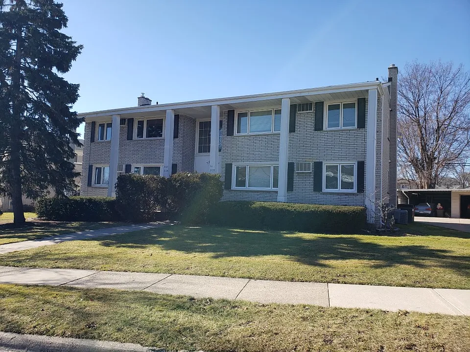 3105 Linwood Ave #1