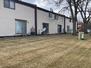 25052 Pendleton Dr, Southfield, MI 48034