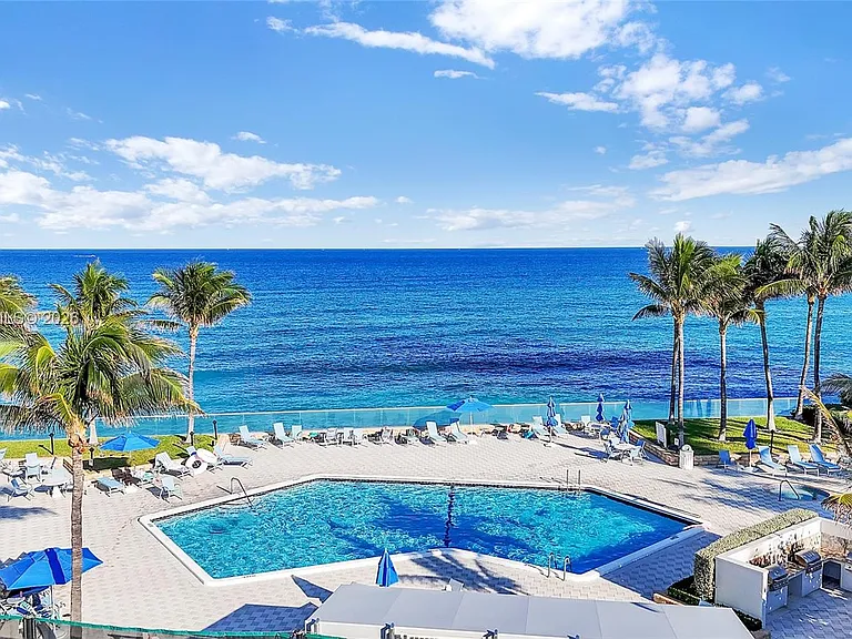 5200 N Ocean Dr #1105 — Photo 4