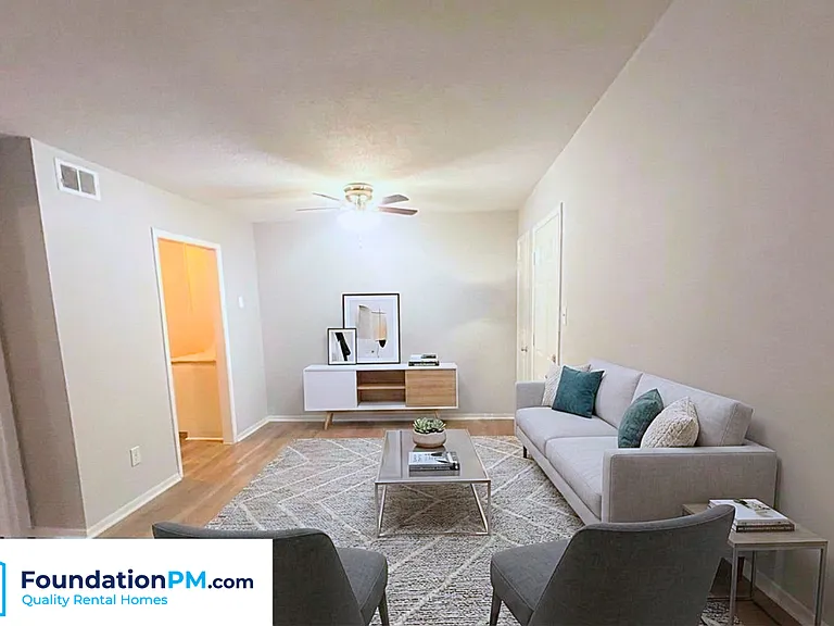 3945 Macon Road - 5 — Photo 8