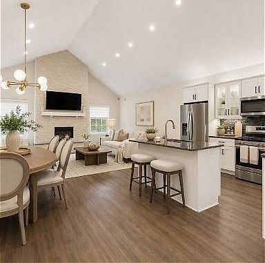 5th image of 113 Hemingway Ln