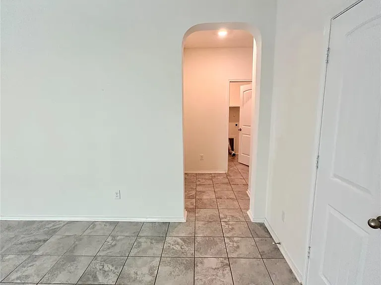 18900 Lady Bird Johnson St — Photo 12