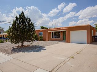 7709 Hannett Ave NE, Albuquerque, NM 87110