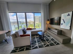 2721 E Hallandale Beach Blvd