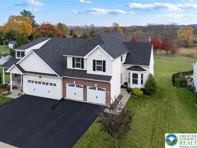 944 Swallow Tail Lane Upper, Breinigsville, PA, 18031