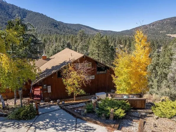 2405 Ironwood Dr, Pine Mountain Club, CA 93222