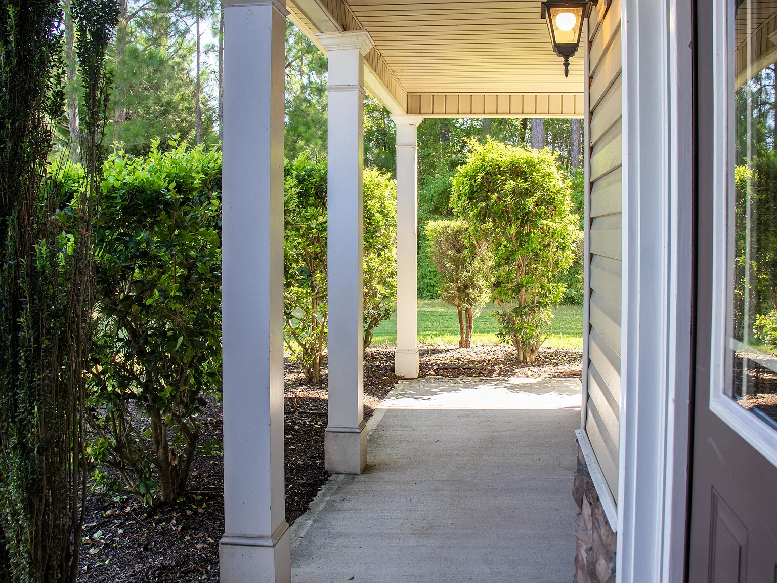 1266 Coachman Way - 1 — Photo 3
