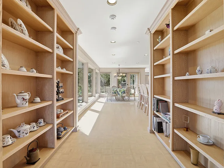 3187 Alexis Dr — Photo 11