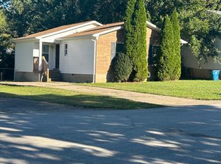 5209 Fisherman Ct, Louisville, KY 40241