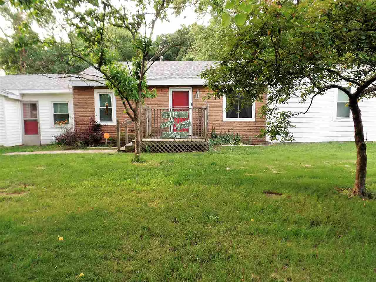 10879 Fairview Ave photo 1