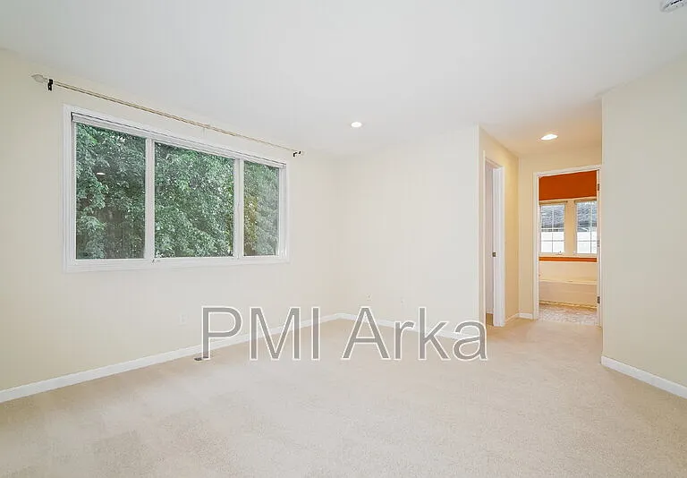 2451 238th Pl NE — Photo 8