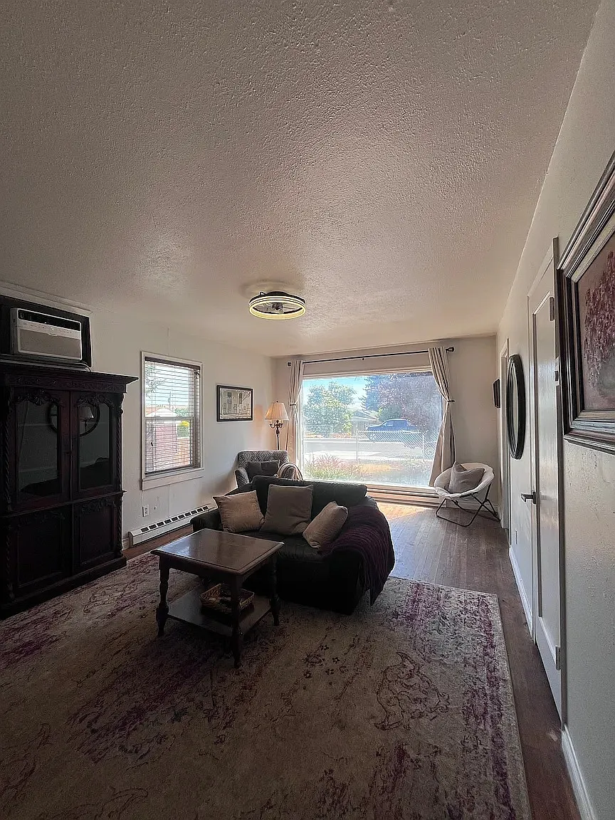 2 bed, 1104 sqft, $1,190 — Photo 3