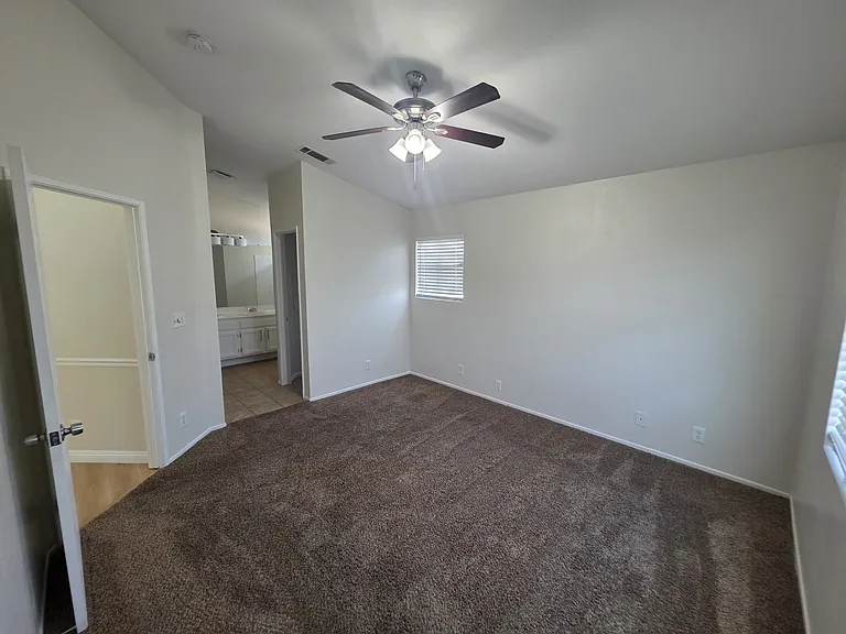11523 Wrangler Dr — Photo 18