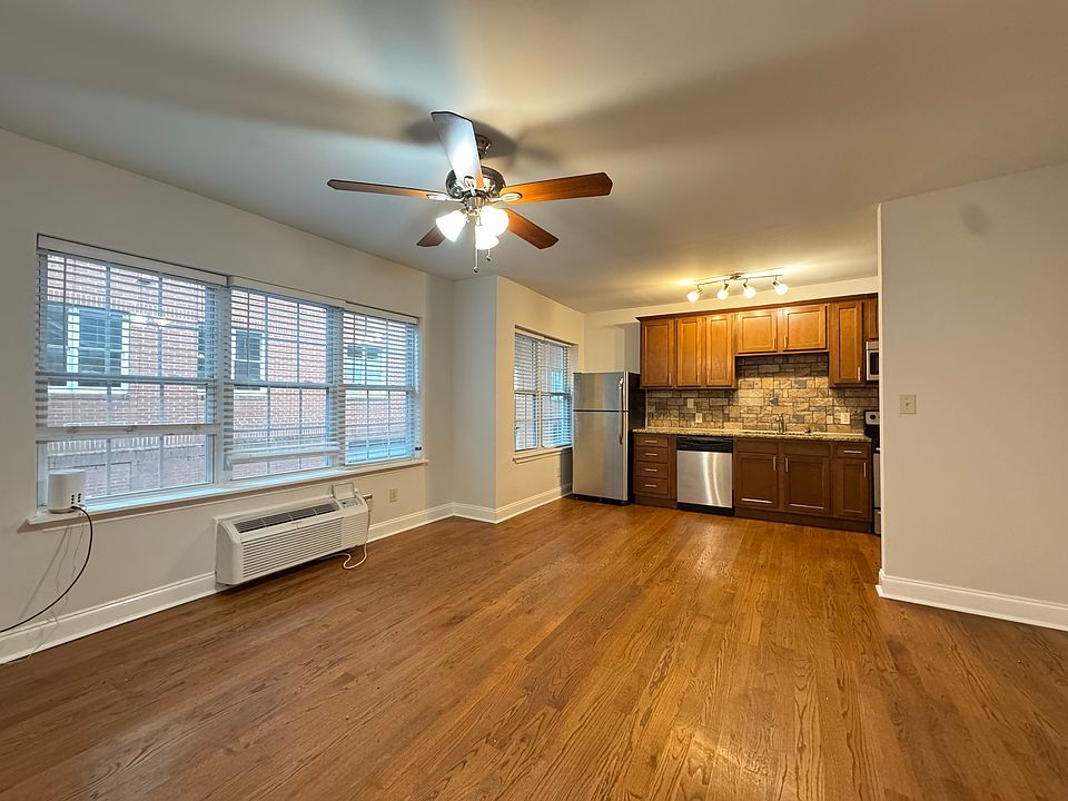 1st image of 1066 Piedmont Ave NE APT 202