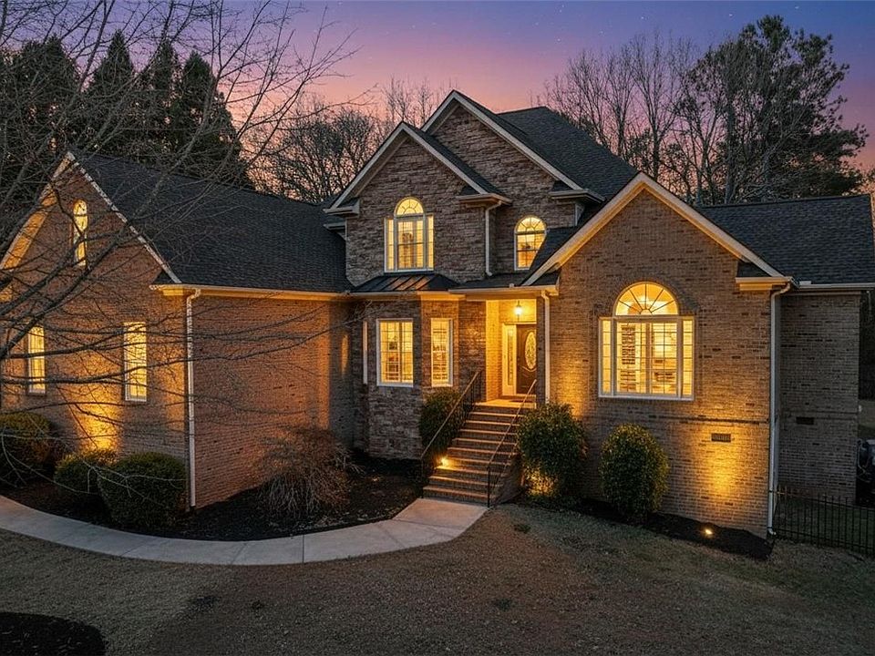 1st image of 109 Limelight Dr