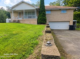 2035 Easton Tpke, Lake Ariel, PA 18436