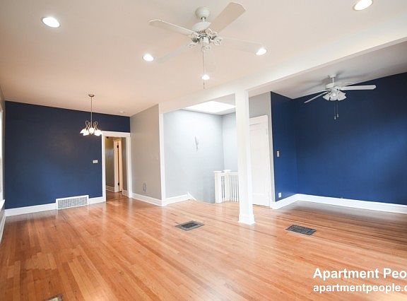 4th image of 4022 N Paulina St #2