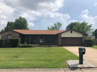 308 Kim Dr, Fairview Heights, IL