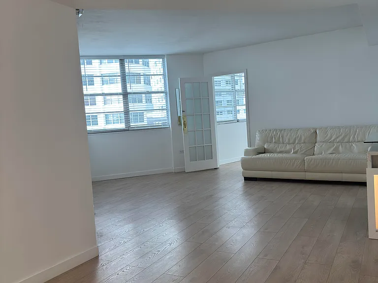801 Brickell Bay Dr #365 — Photo 43