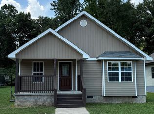 2305 Epperson Dr, Dalton, GA 30721