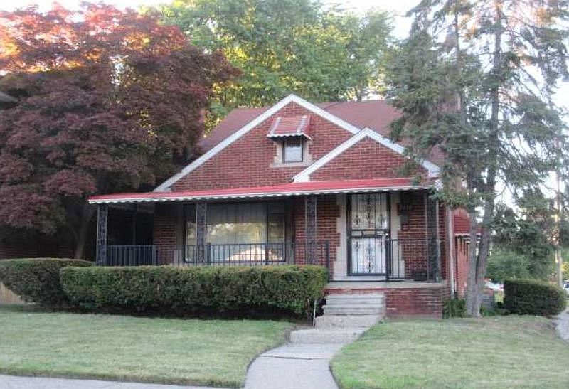 1st image of 2459 E Outer Dr