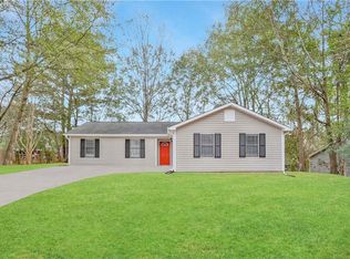 4978 Old Manor Ct, Lilburn, GA 30047