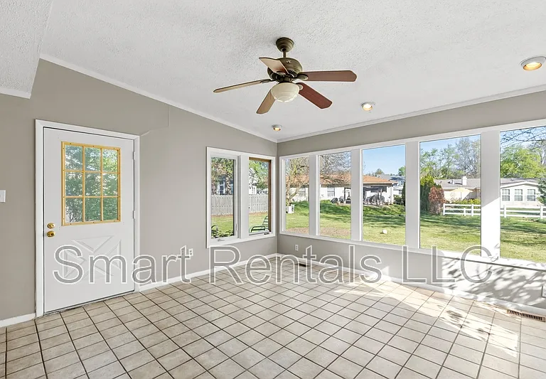 14355 Rainy Lake Dr #1 — Photo 11